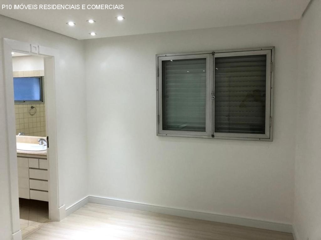 Apartamento à venda com 3 quartos, 195m² - Foto 14