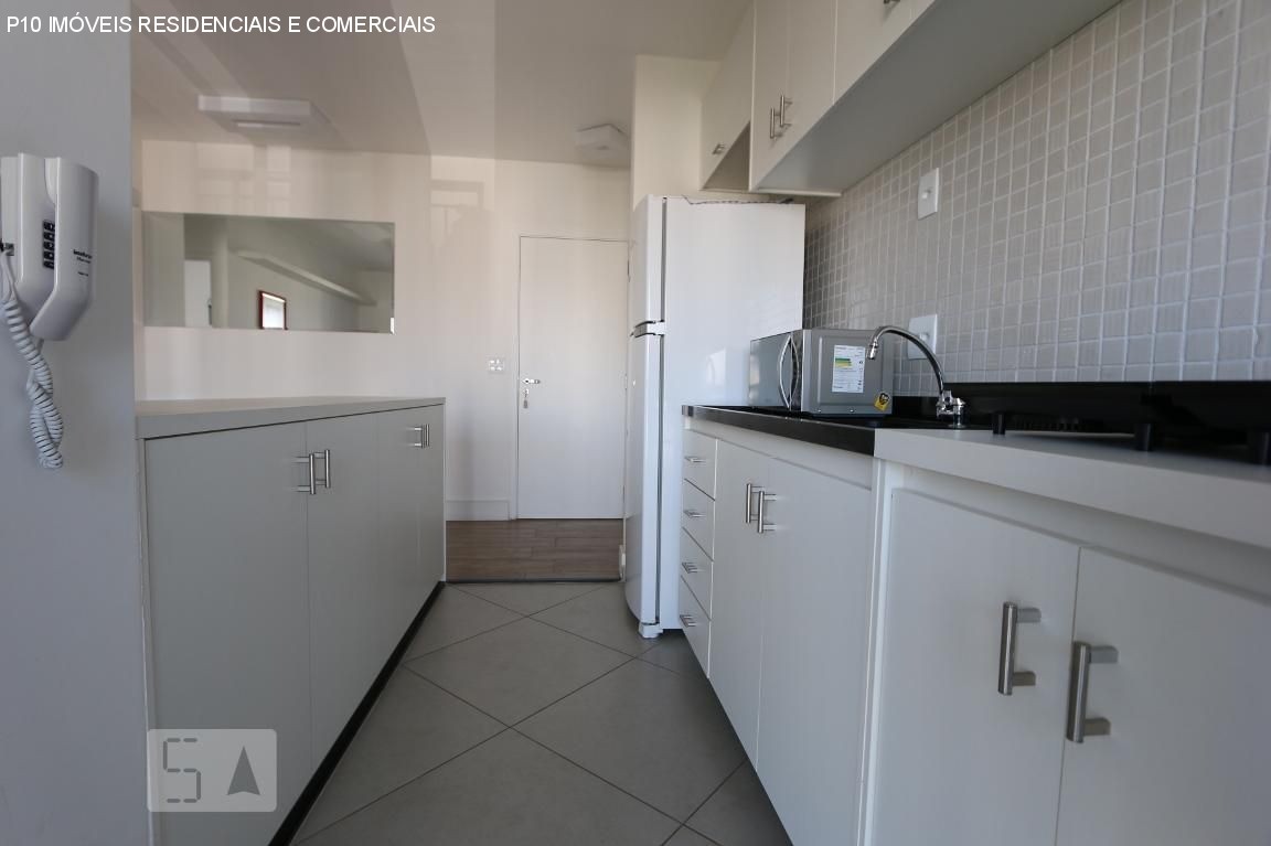 Apartamento à venda com 1 quarto, 38m² - Foto 10