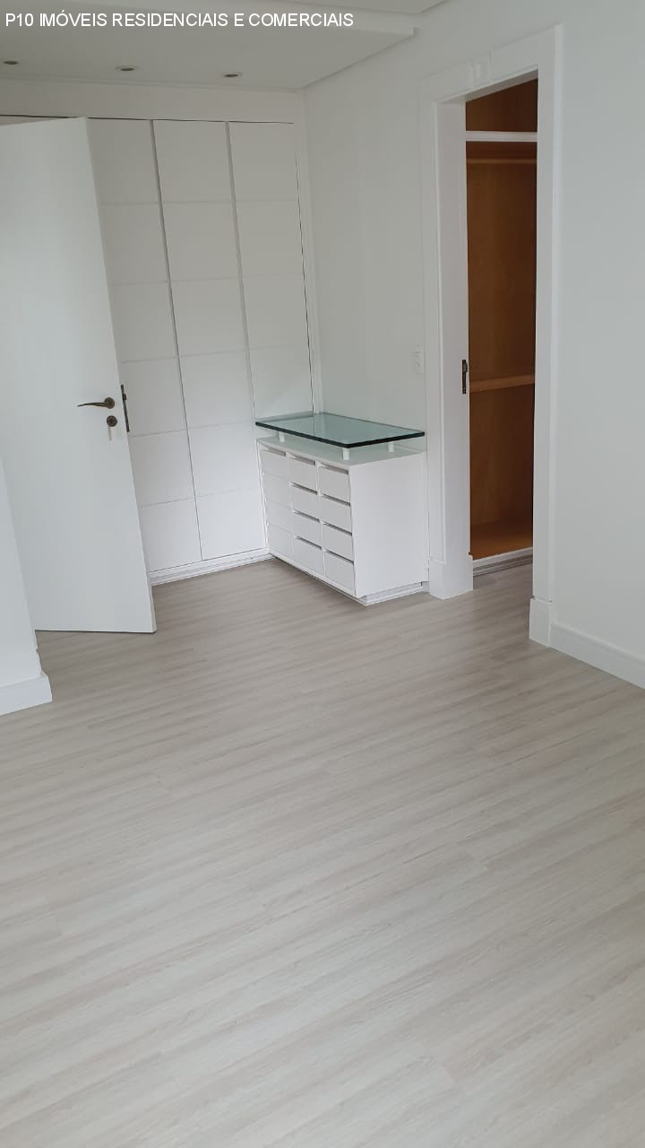 Apartamento à venda com 3 quartos, 195m² - Foto 30