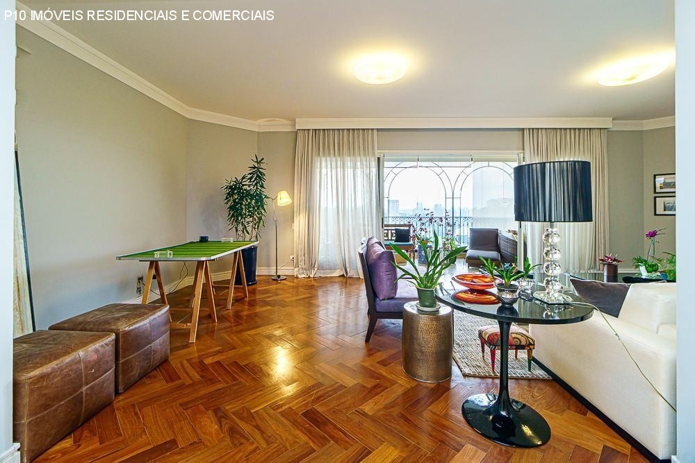 Apartamento à venda com 4 quartos, 347m² - Foto 2