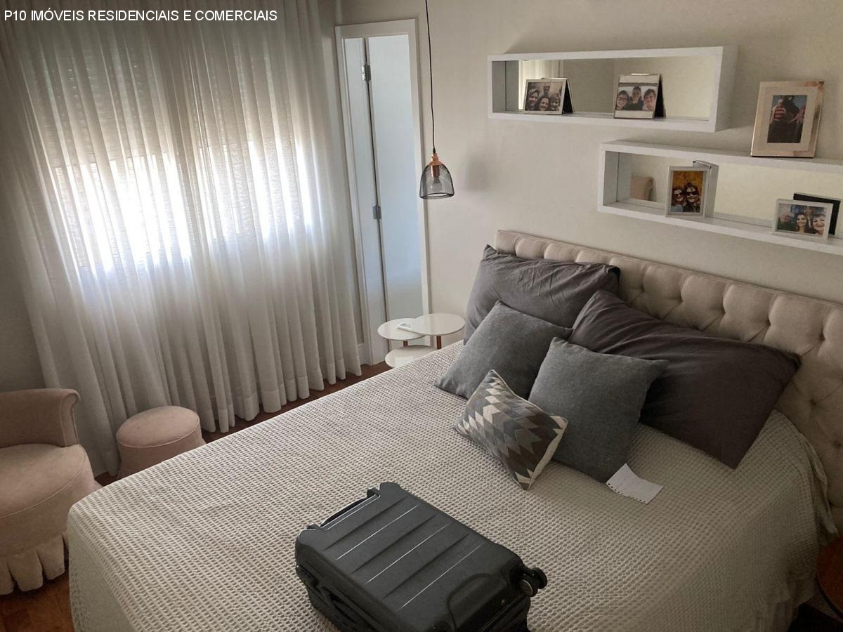 Apartamento à venda com 4 quartos, 202m² - Foto 5