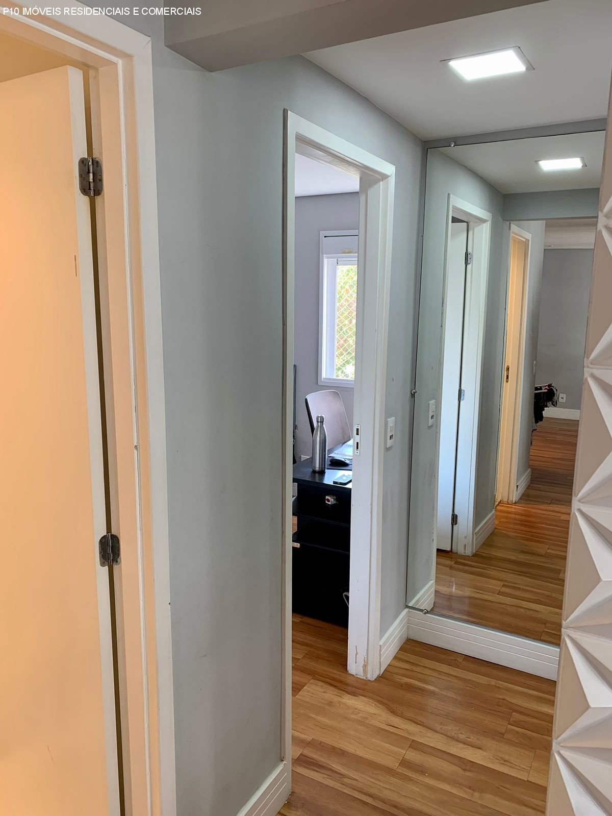 Apartamento à venda com 2 quartos, 70m² - Foto 19