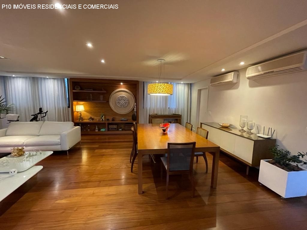 Apartamento à venda com 3 quartos, 250m² - Foto 1