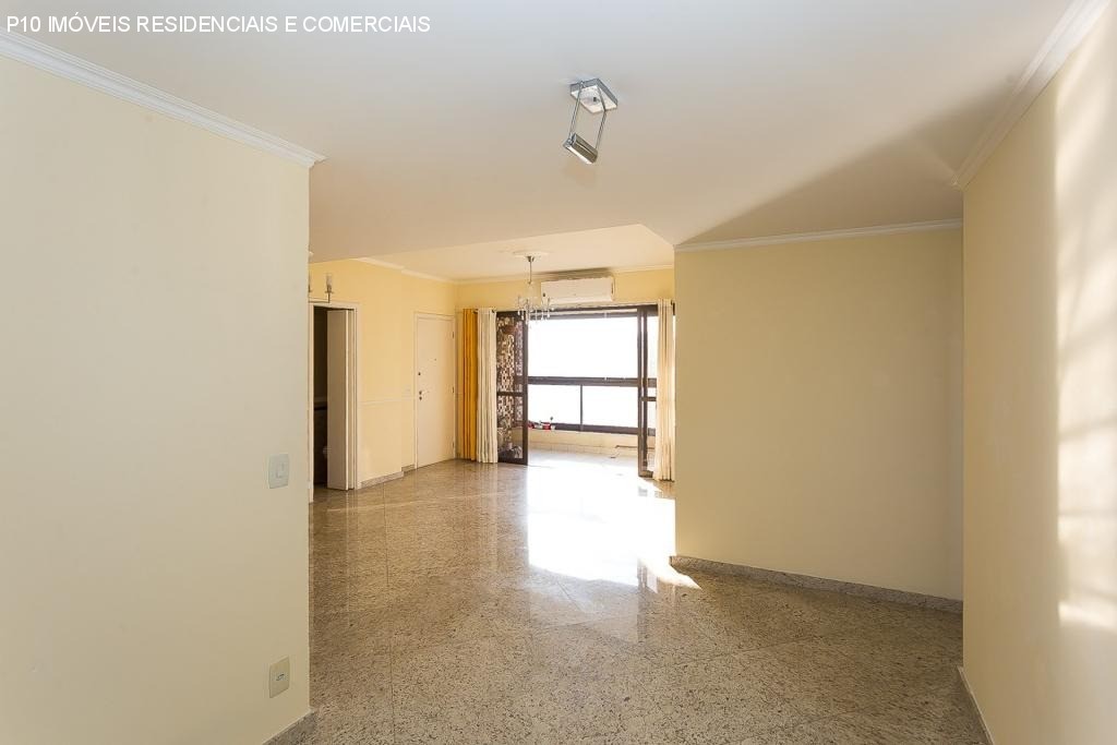 Apartamento à venda com 3 quartos, 105m² - Foto 6