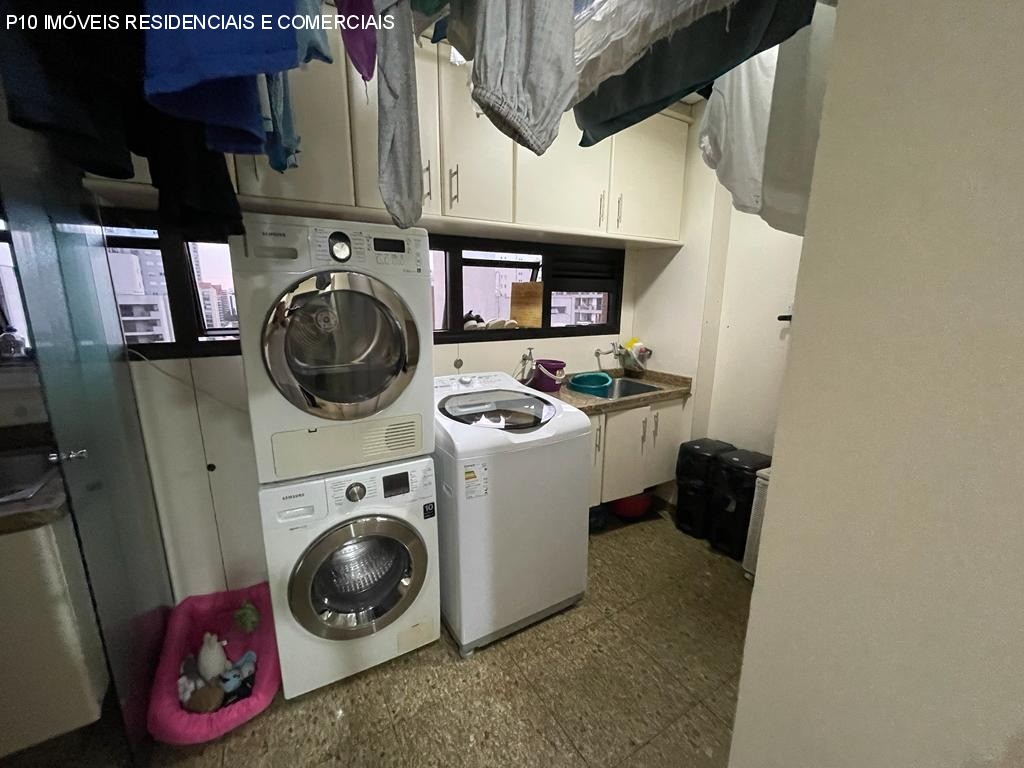 Apartamento à venda com 3 quartos, 250m² - Foto 8