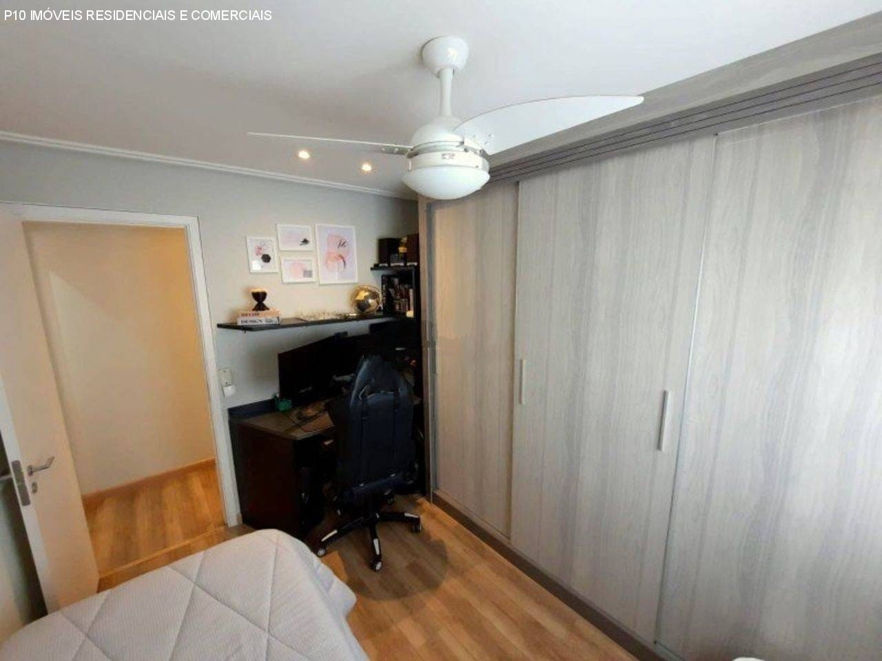 Apartamento à venda com 2 quartos, 60m² - Foto 19