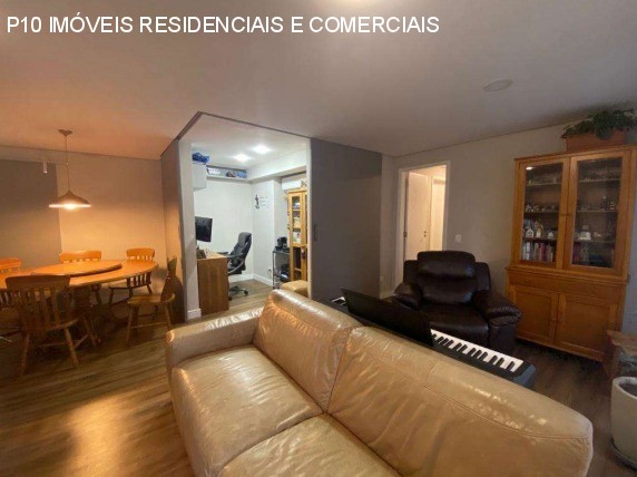 Apartamento à venda com 3 quartos, 107m² - Foto 8