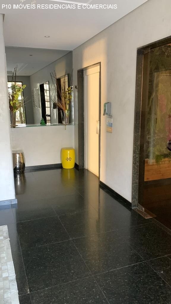 Apartamento à venda com 3 quartos, 200m² - Foto 46