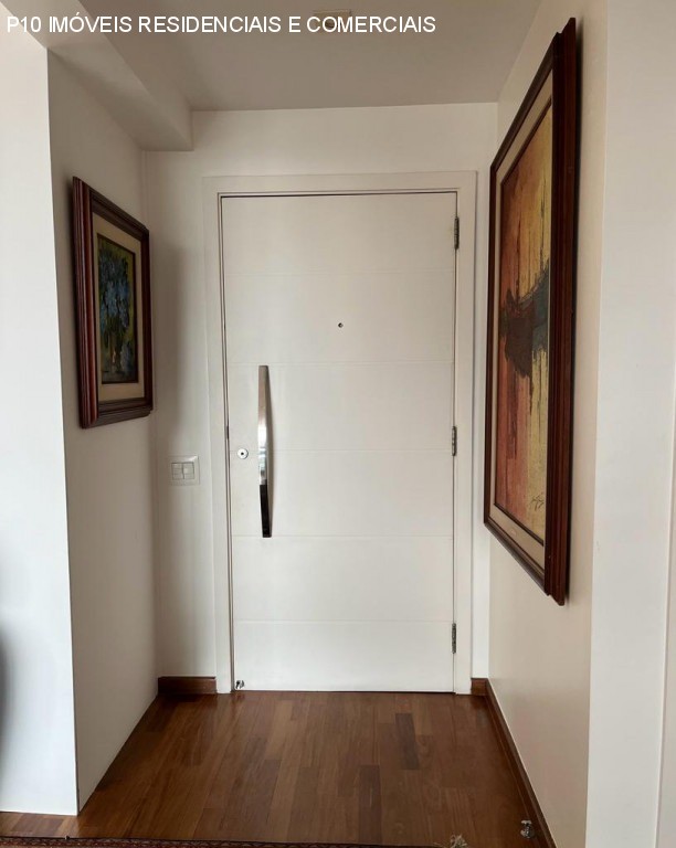 Apartamento à venda com 3 quartos, 186m² - Foto 11