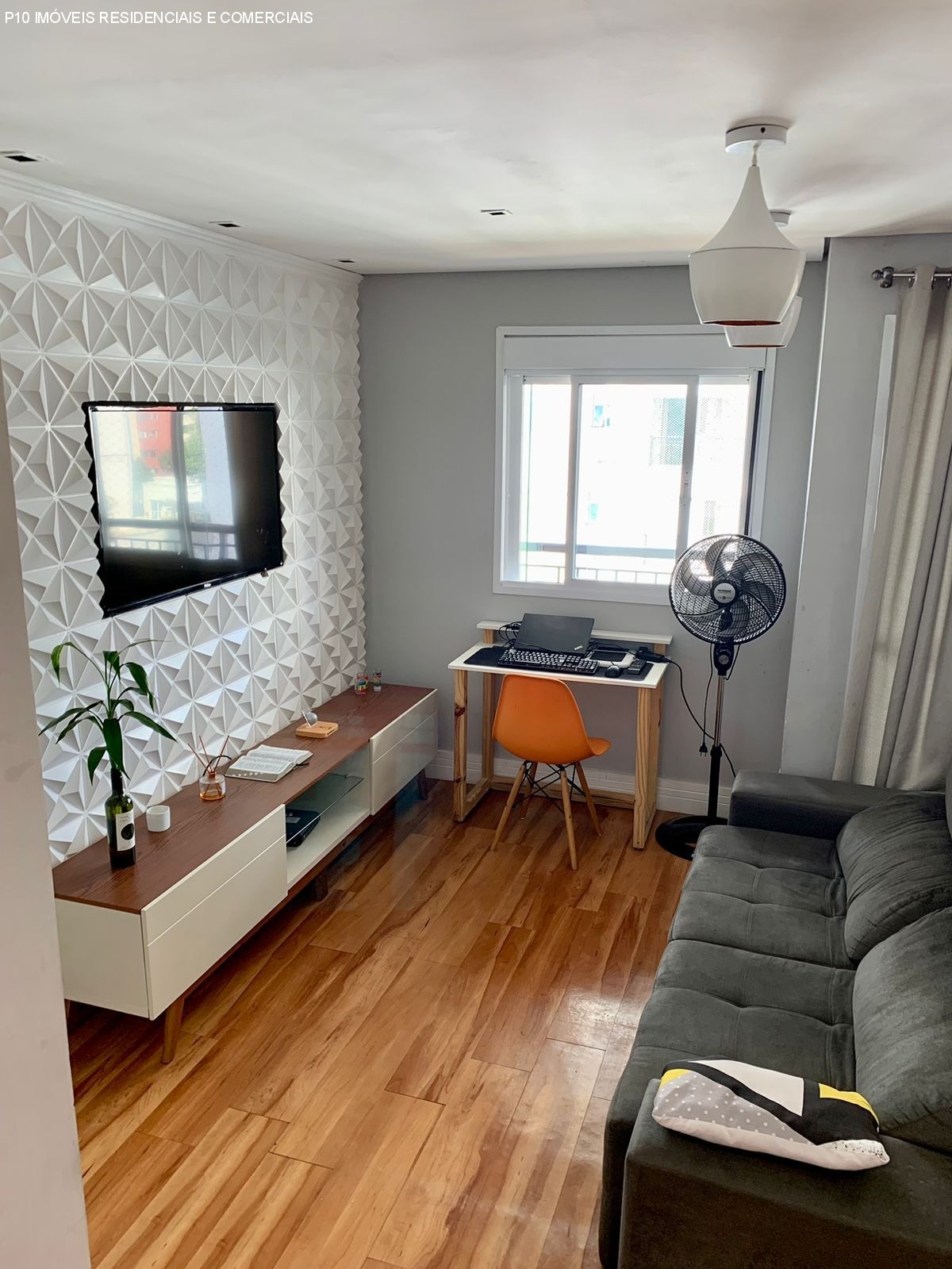 Apartamento à venda com 2 quartos, 70m² - Foto 3