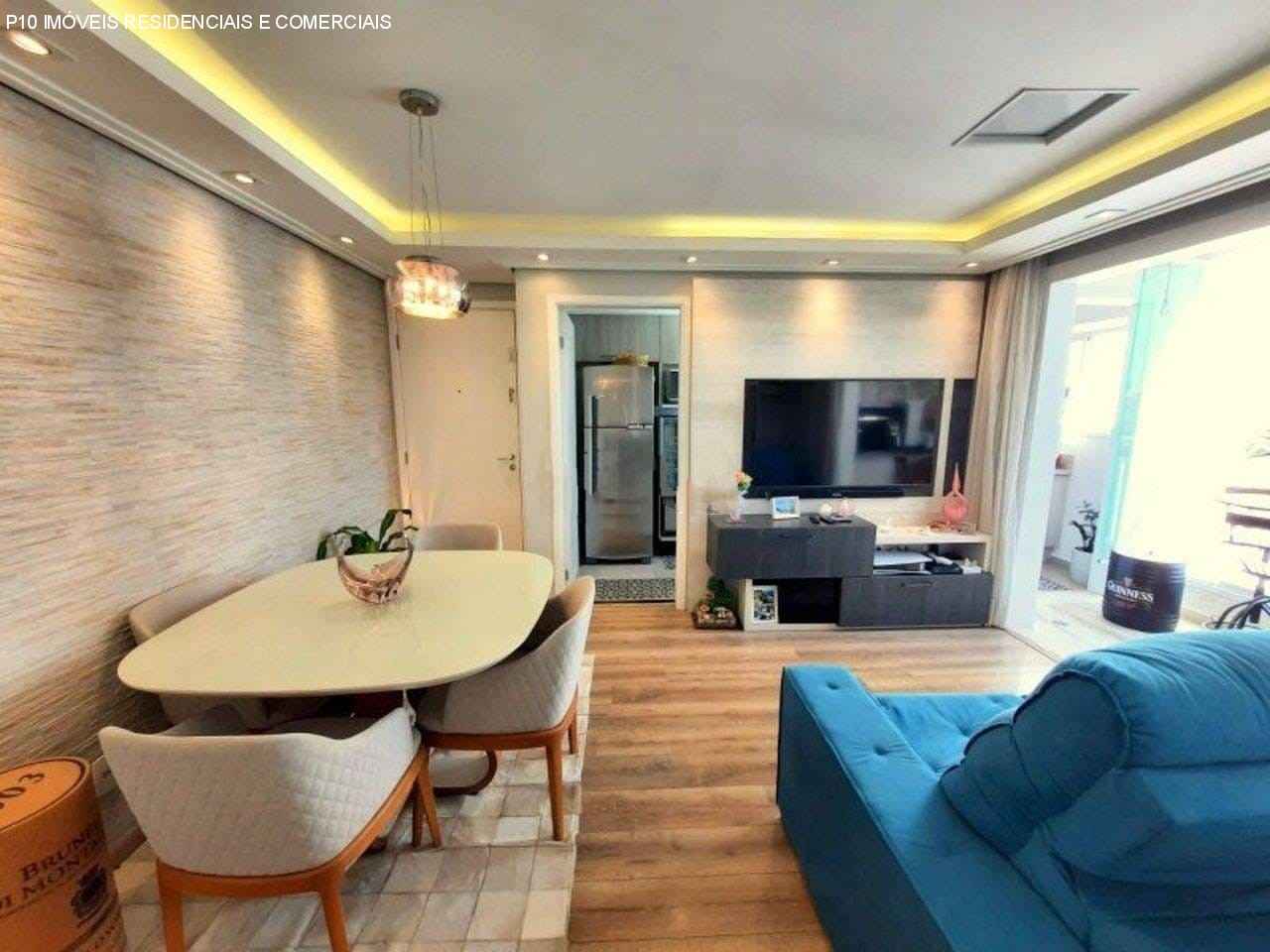 Apartamento à venda com 2 quartos, 60m² - Foto 5