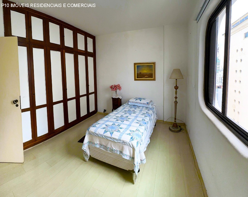 Apartamento à venda com 3 quartos, 247m² - Foto 5