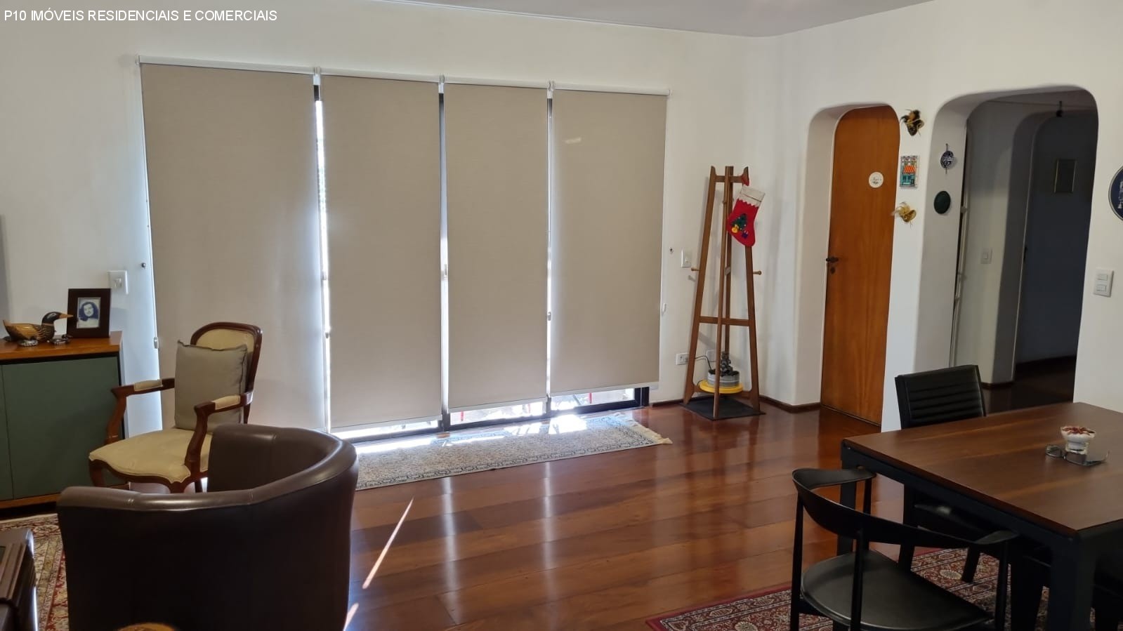 Apartamento à venda com 3 quartos, 195m² - Foto 2