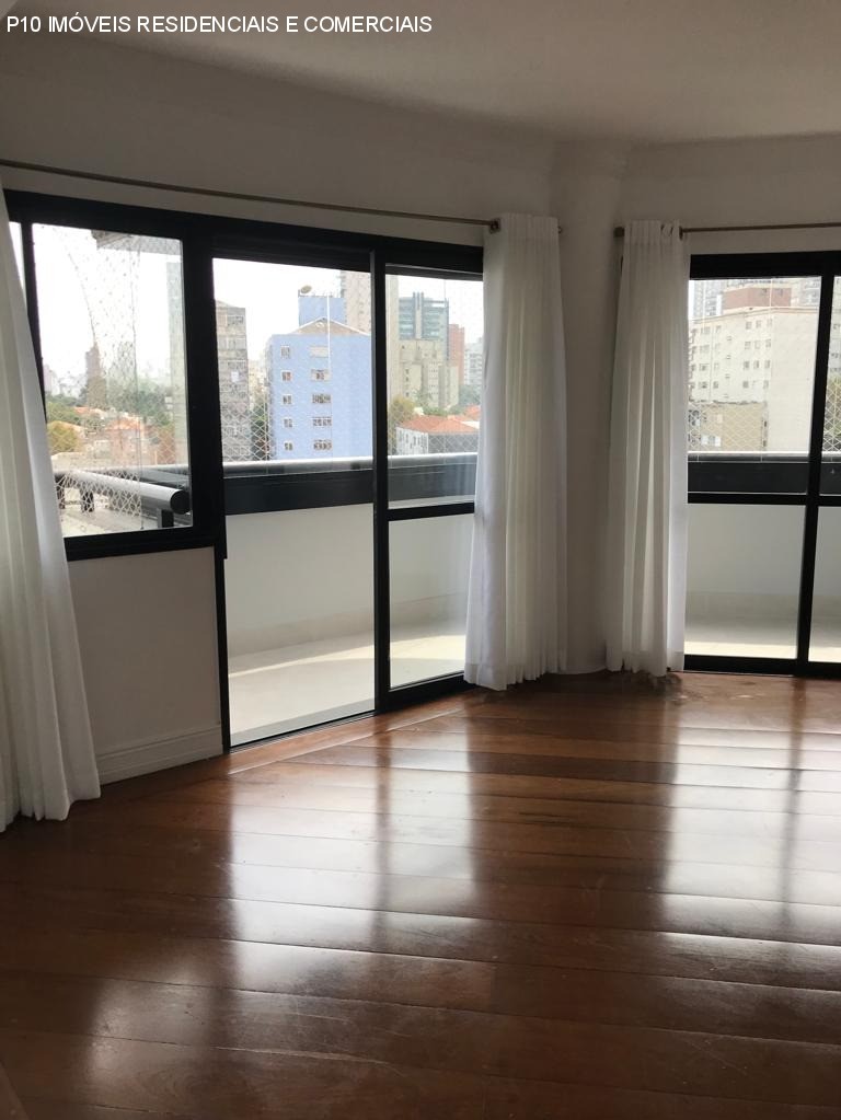 Apartamento à venda com 3 quartos, 110m² - Foto 2