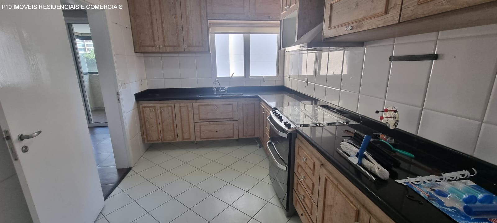 Apartamento para alugar com 4 quartos, 235m² - Foto 21