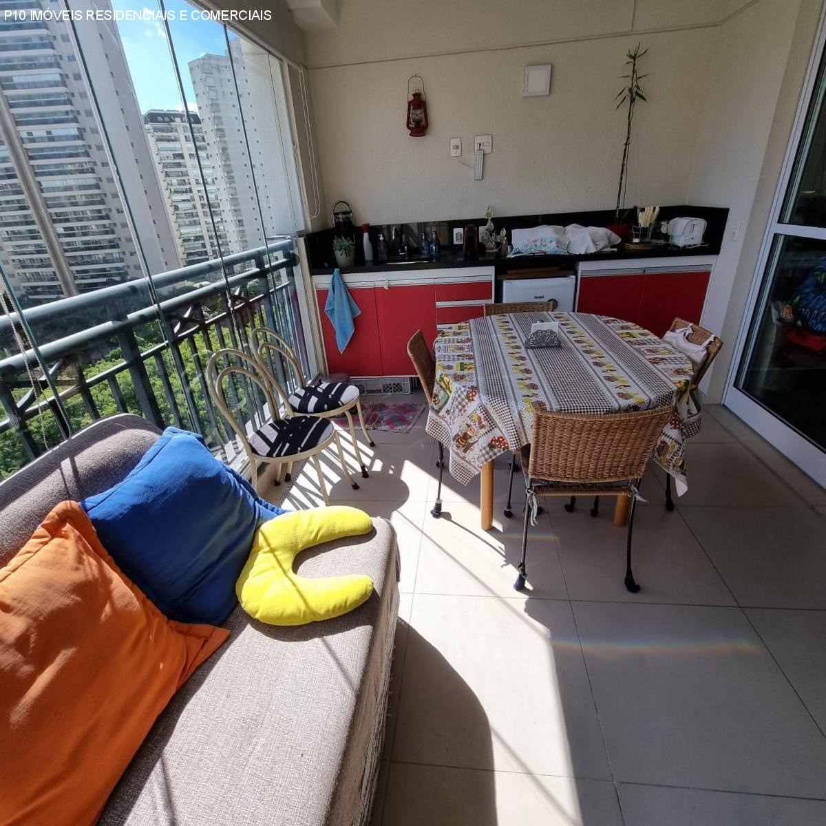 Apartamento à venda com 3 quartos, 103m² - Foto 4