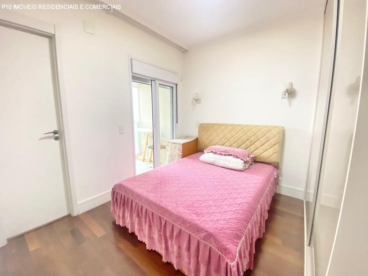 Apartamento à venda com 4 quartos, 214m² - Foto 10