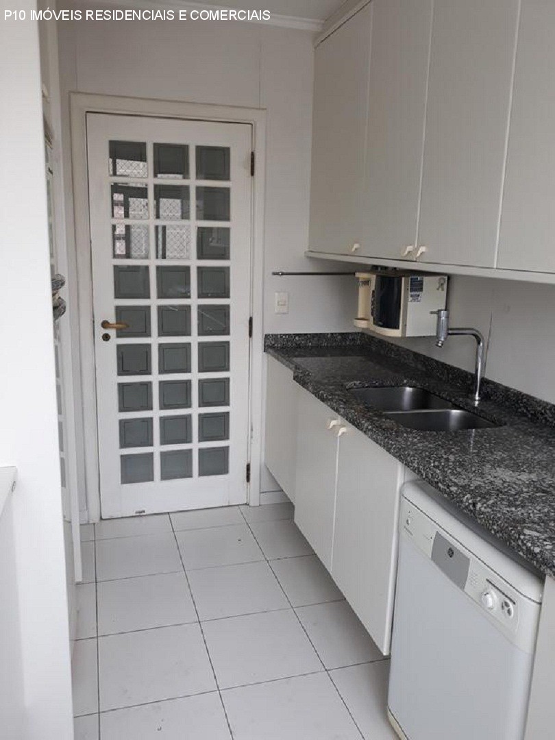 Apartamento à venda com 3 quartos, 240m² - Foto 13