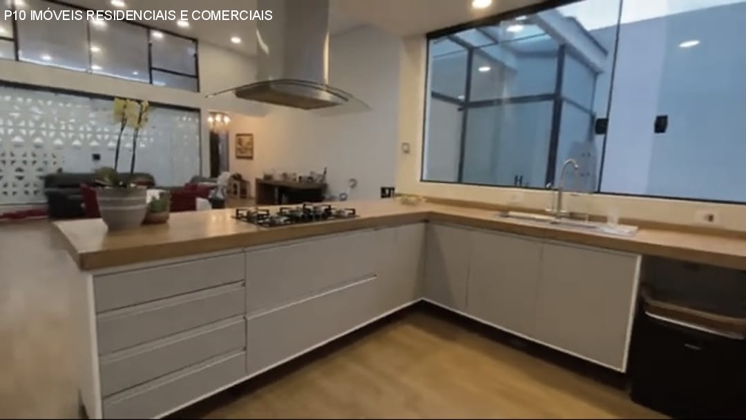 Casa à venda com 6 quartos, 500m² - Foto 11