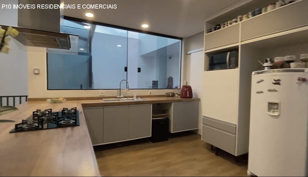 Casa à venda com 6 quartos, 500m² - Foto 14