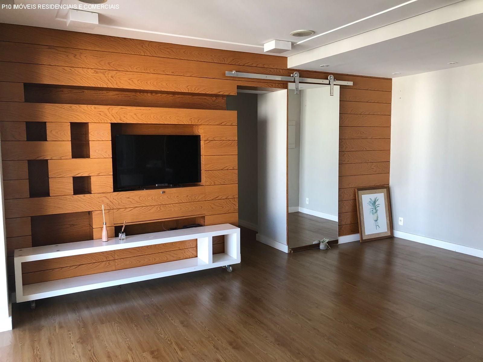 Apartamento à venda com 2 quartos, 96m² - Foto 3