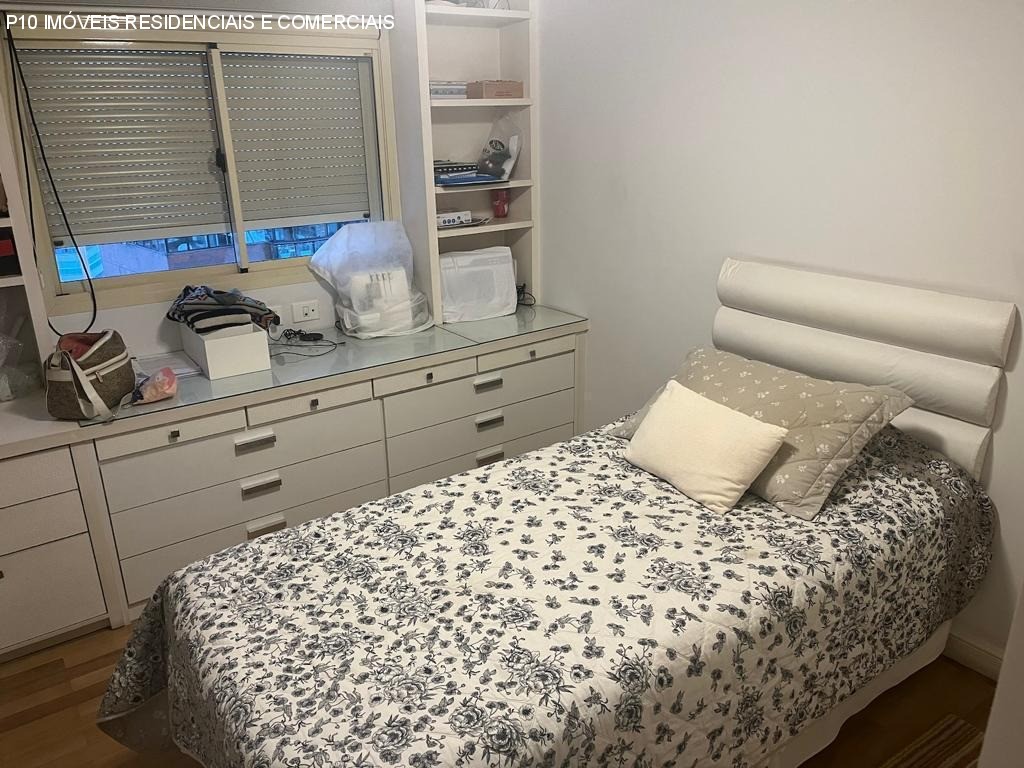 Apartamento à venda com 4 quartos, 165m² - Foto 12