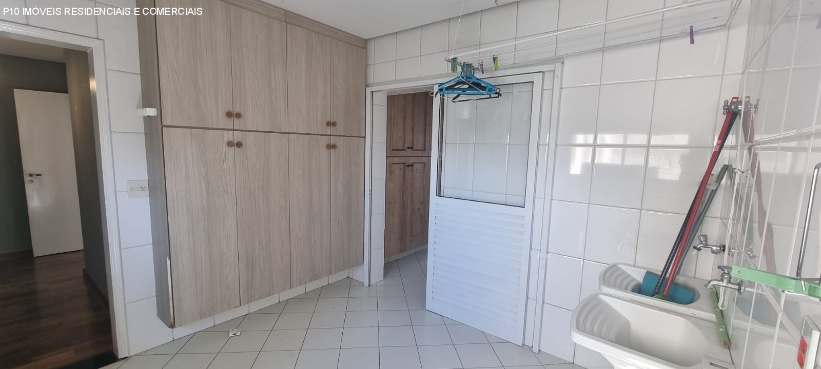 Apartamento para alugar com 4 quartos, 235m² - Foto 33