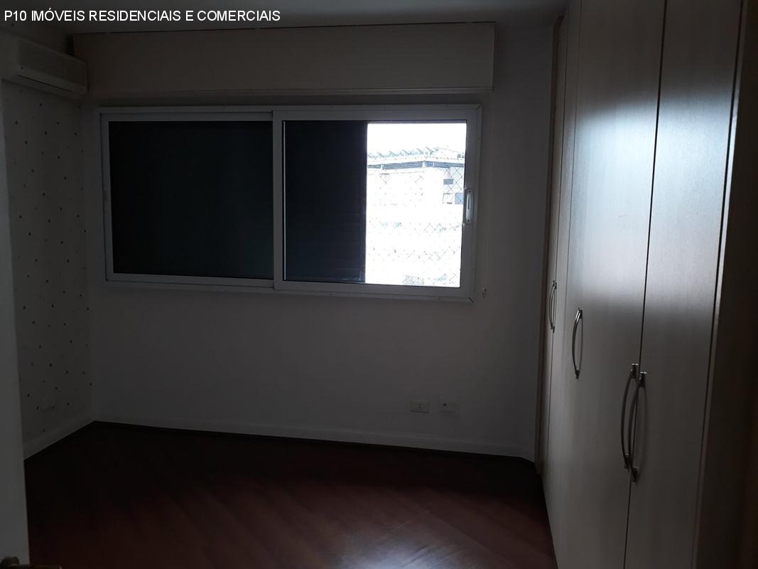 Apartamento à venda com 3 quartos, 240m² - Foto 21