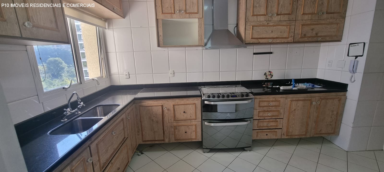 Apartamento para alugar com 4 quartos, 235m² - Foto 20