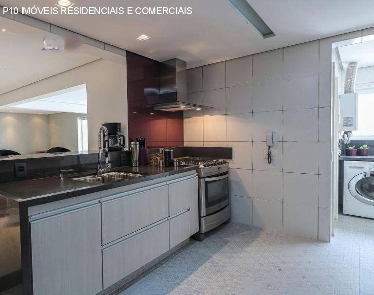 Apartamento à venda com 3 quartos, 143m² - Foto 7