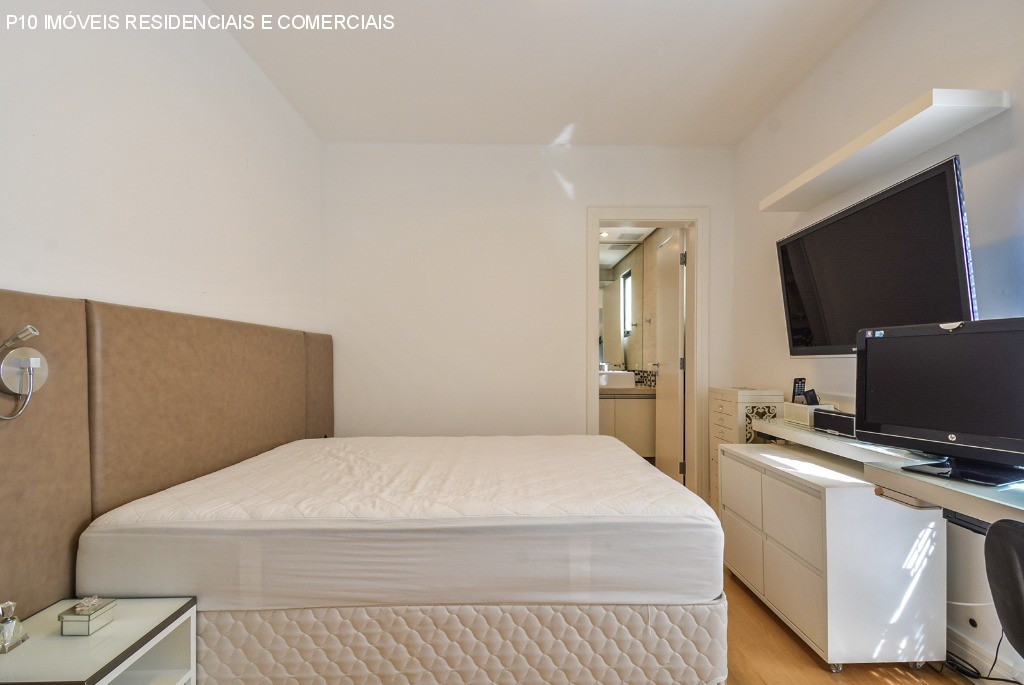 Apartamento à venda com 3 quartos, 224m² - Foto 25