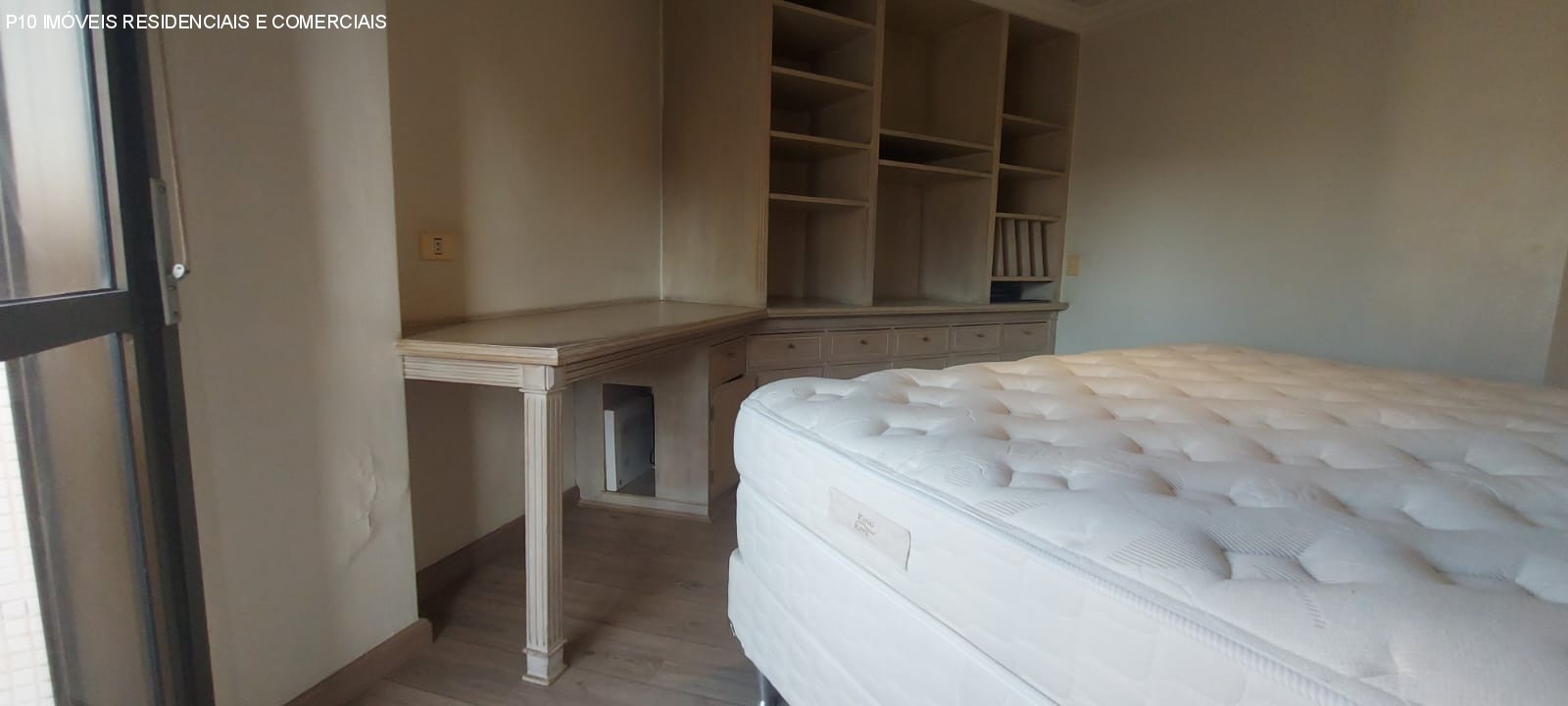 Apartamento à venda com 4 quartos, 246m² - Foto 17