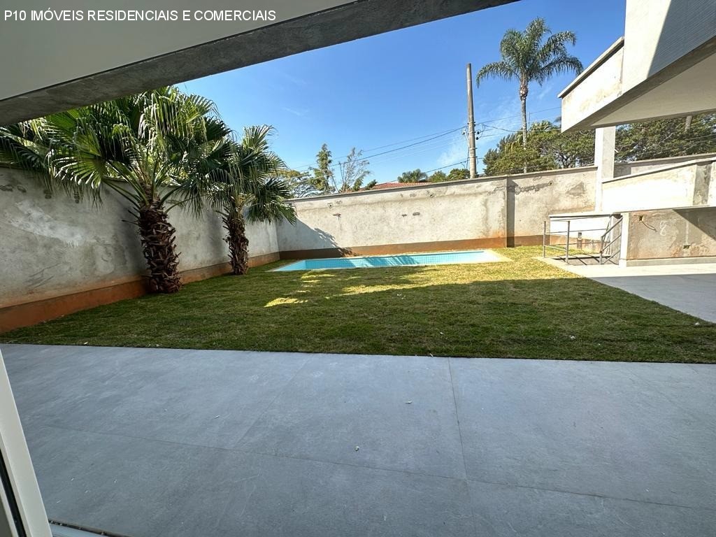 Casa de Condomínio à venda com 4 quartos, 450m² - Foto 7