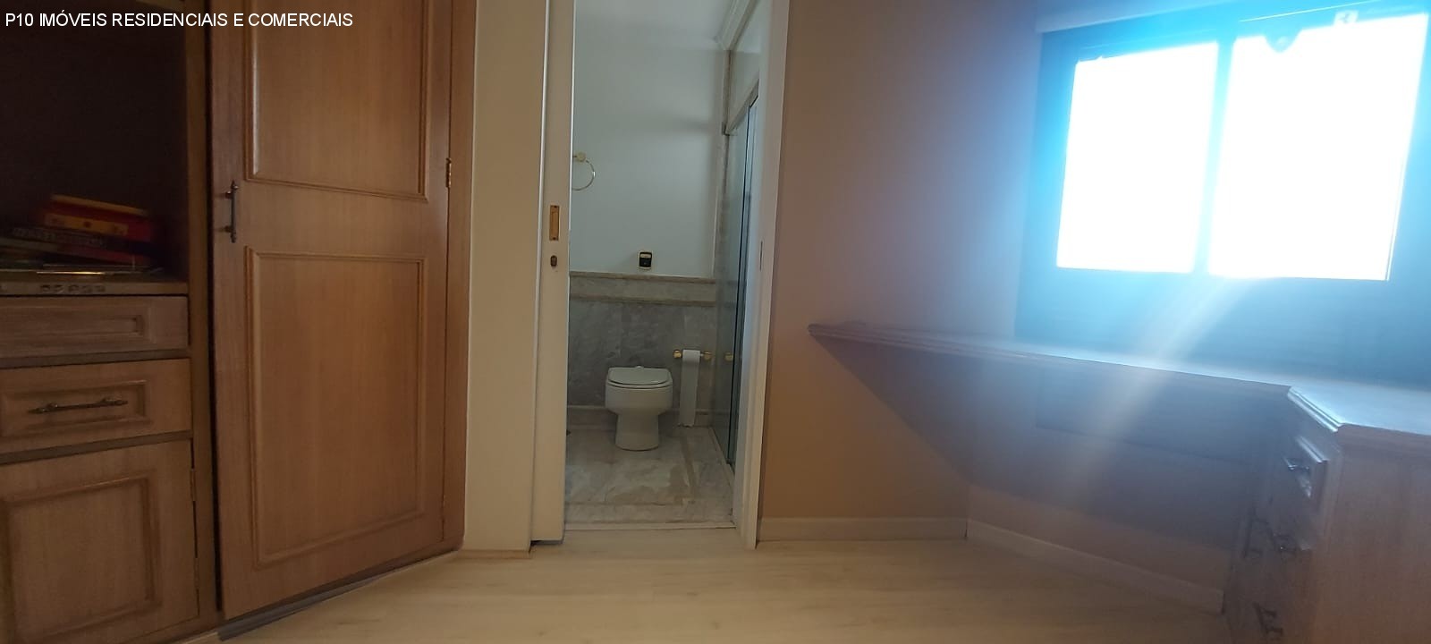 Apartamento à venda com 4 quartos, 246m² - Foto 11