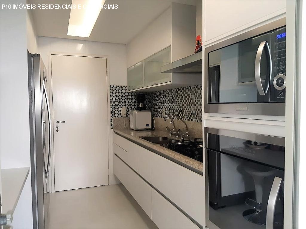 Apartamento à venda com 3 quartos, 125m² - Foto 4