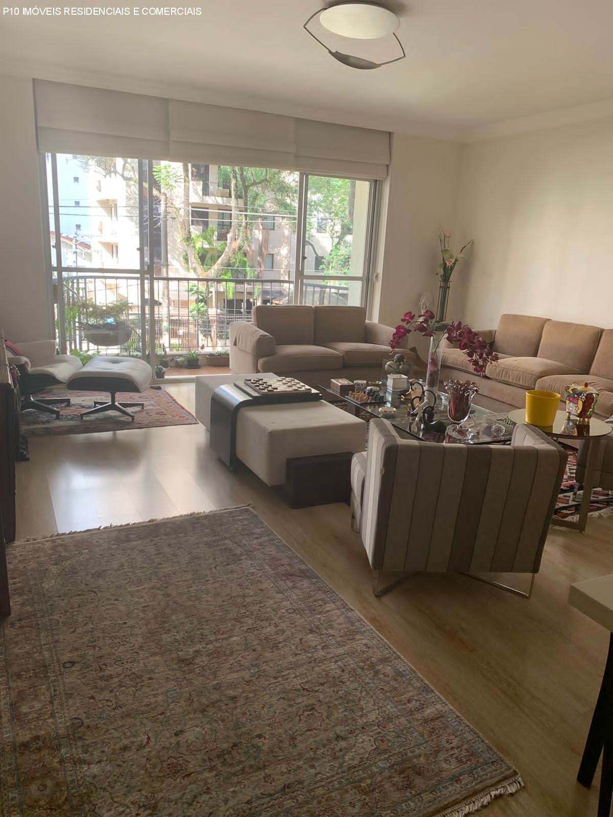 Apartamento à venda com 4 quartos, 178m² - Foto 1