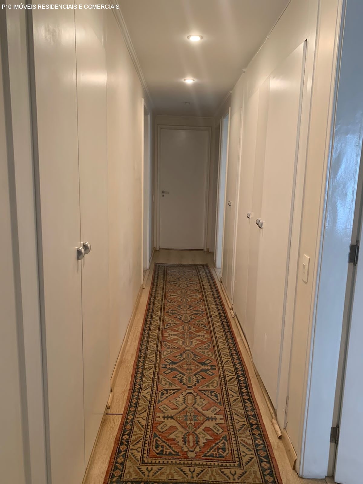 Apartamento à venda com 4 quartos, 178m² - Foto 9