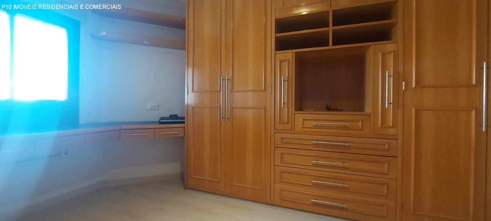 Apartamento à venda com 4 quartos, 246m² - Foto 25