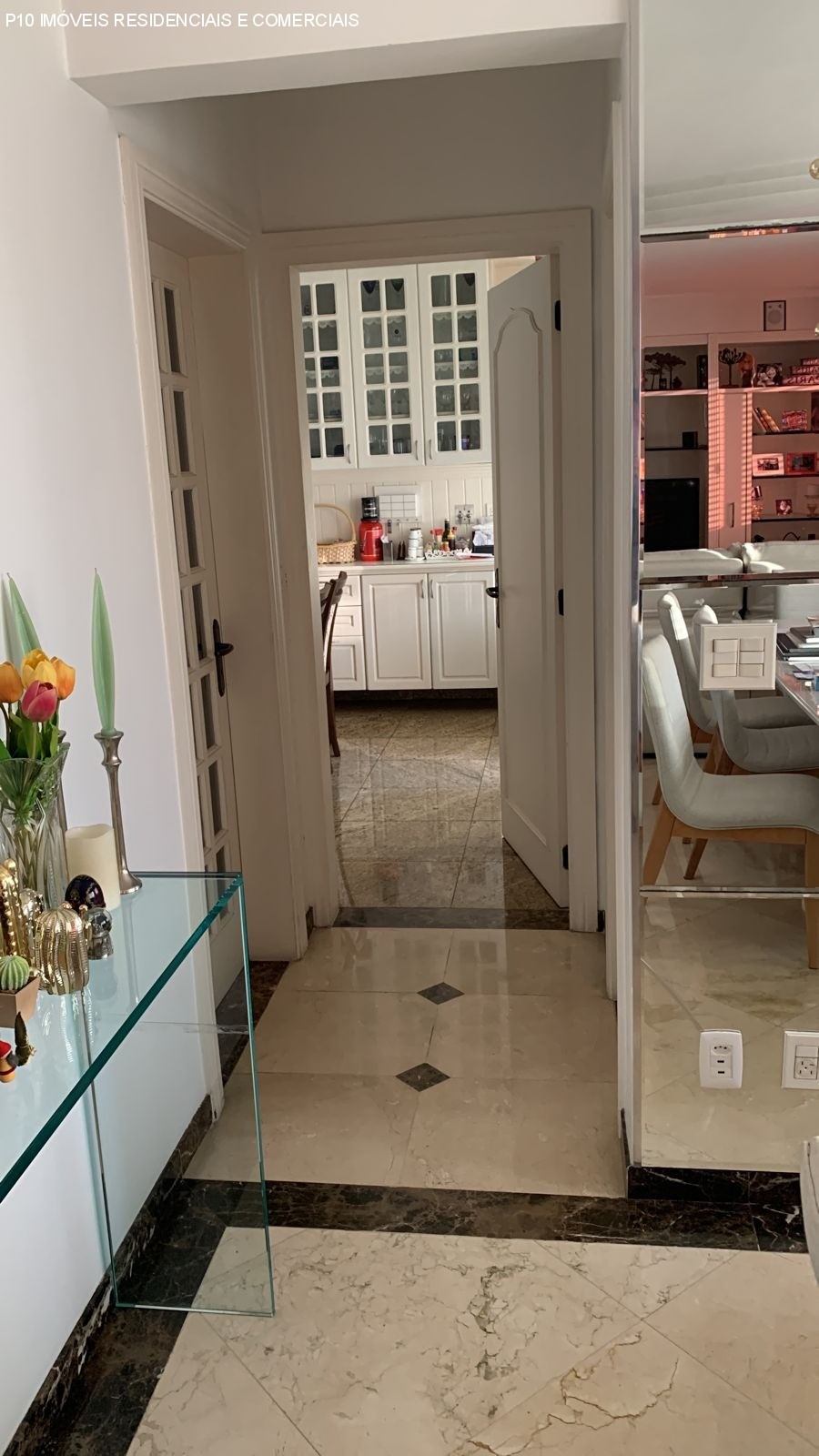 Apartamento à venda com 4 quartos, 240m² - Foto 7