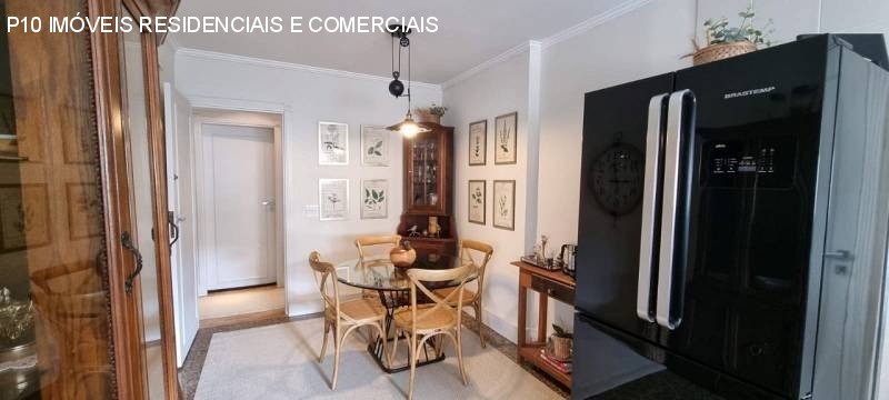 Apartamento à venda com 4 quartos, 225m² - Foto 10