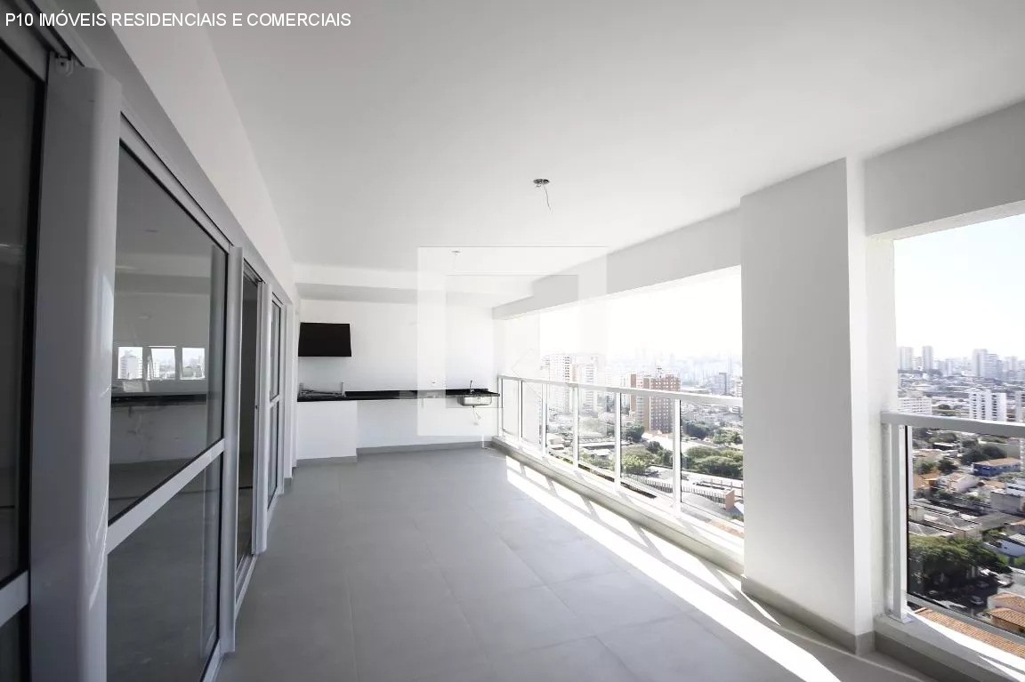 Apartamento à venda com 3 quartos, 146m² - Foto 1