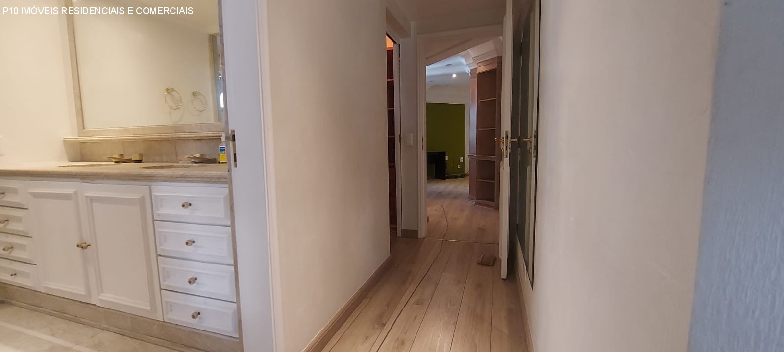 Apartamento à venda com 4 quartos, 246m² - Foto 16