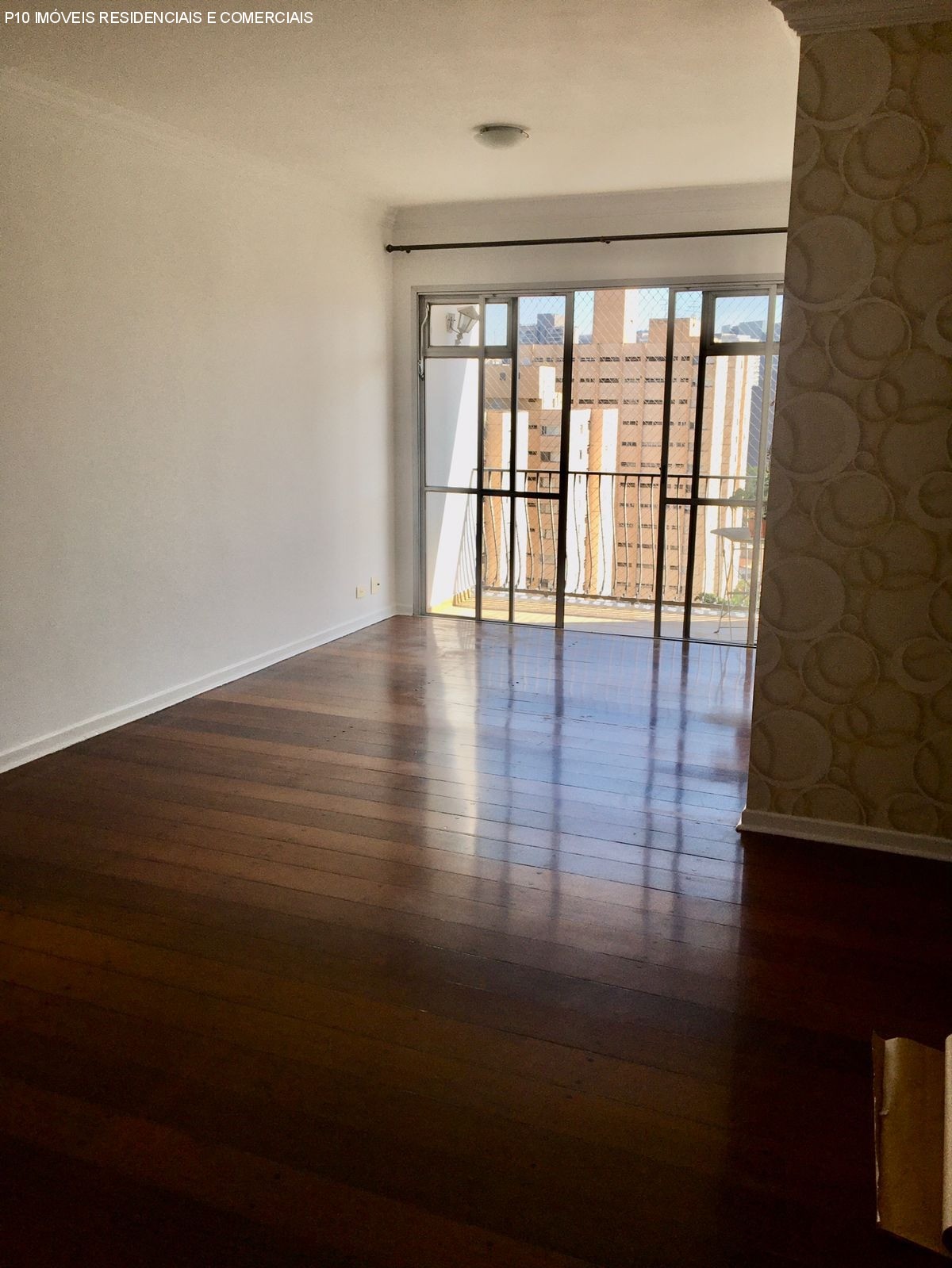 Apartamento à venda com 3 quartos, 112m² - Foto 1