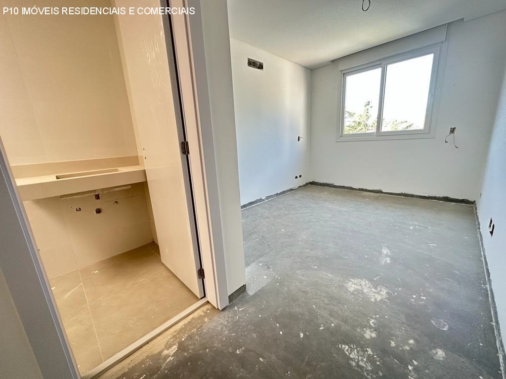 Casa de Condomínio à venda com 4 quartos, 450m² - Foto 15