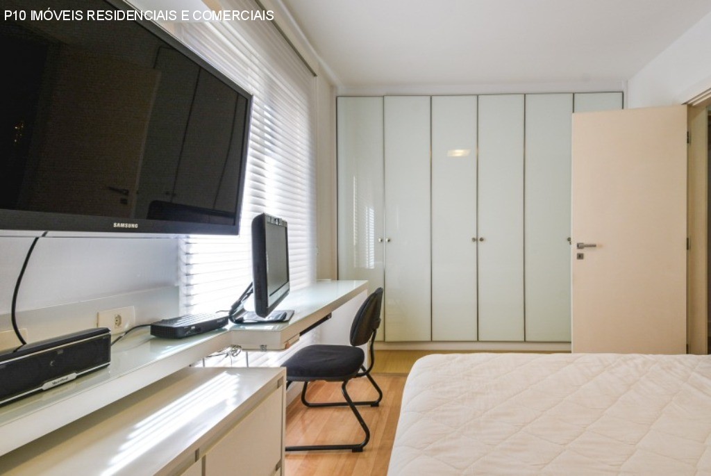 Apartamento à venda com 3 quartos, 224m² - Foto 20