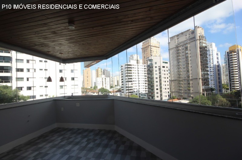 Apartamento à venda com 3 quartos, 244m² - Foto 2