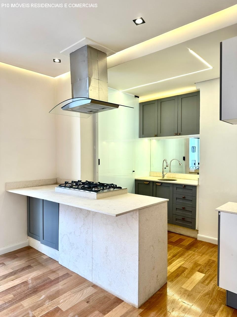 Apartamento à venda com 2 quartos, 92m² - Foto 3