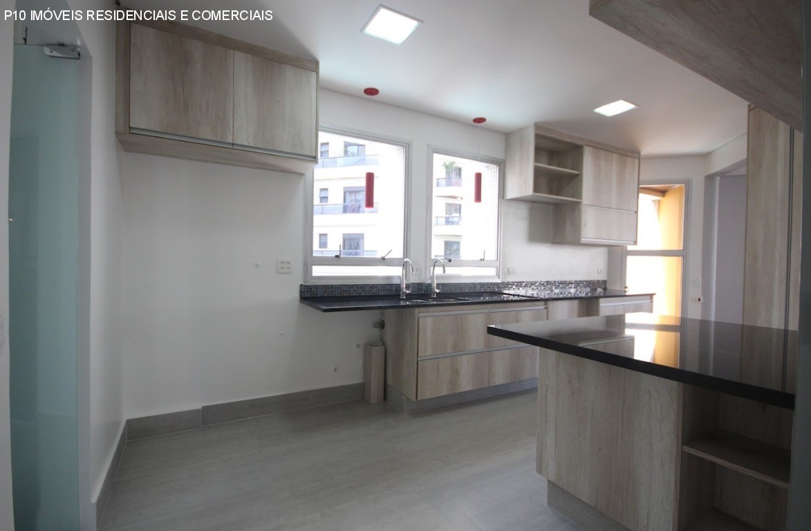 Apartamento à venda com 3 quartos, 244m² - Foto 15