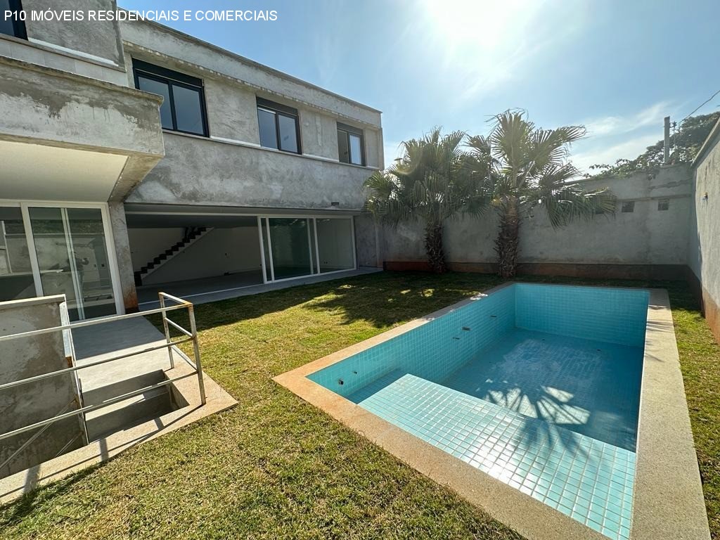 Casa de Condomínio à venda com 4 quartos, 450m² - Foto 5