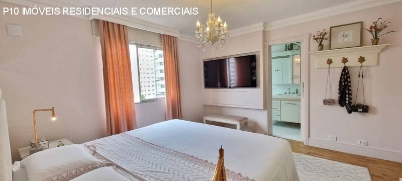 Apartamento à venda com 4 quartos, 225m² - Foto 9